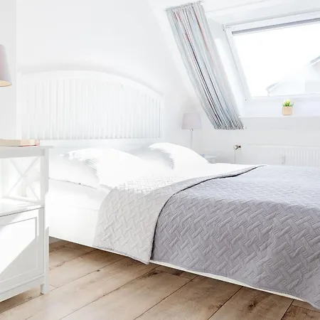 Seestrasse 43 Kapitaenskajuete Apartment Scharbeutz